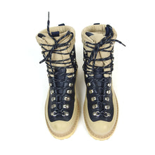 Load image into Gallery viewer, Diemme Hiking Boots Size 45
