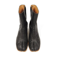 Load image into Gallery viewer, Maison Margiela Tabi Boots Size 45
