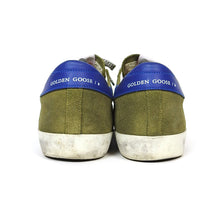 Load image into Gallery viewer, Golden Goose Sneakers Size 42
