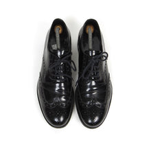 Load image into Gallery viewer, Prada Patent Leather Shoes Size 9
