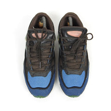 Load image into Gallery viewer, Raf Simons x Adidas Ozweego Size 7.5
