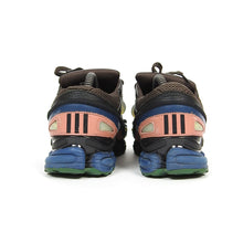 Load image into Gallery viewer, Raf Simons x Adidas Ozweego Size 7.5
