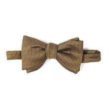 Load image into Gallery viewer, Tom Ford Bowtie
