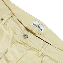 Load image into Gallery viewer, Stone Island Trousers Size 38
