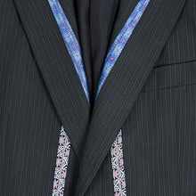 Load image into Gallery viewer, Issey Miyake Embroidery Detail Blazer Size 4
