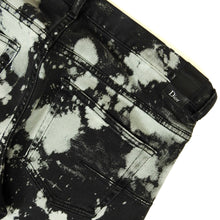 Load image into Gallery viewer, Dior Homme Bleached Jeans Size 34
