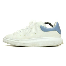 Load image into Gallery viewer, Alexander McQueen Sneakers Size 43
