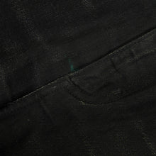 Load image into Gallery viewer, Saint Laurent Paris D32 Jeans Size 29
