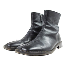 Load image into Gallery viewer, Lemaire Boots Size 42

