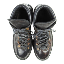 Load image into Gallery viewer, Guidi Hiking Boots Size 44
