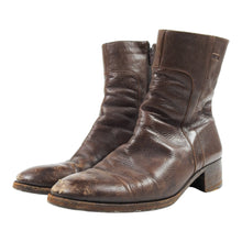 Load image into Gallery viewer, Gucci Fur Lined Boots Size 42
