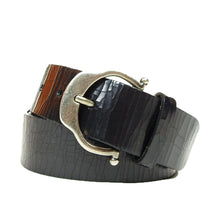 Load image into Gallery viewer, Saint Laurent Paris Cracked Leather Belt
