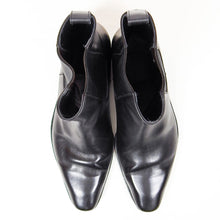 Load image into Gallery viewer, Gucci Chelsea Boots Size 43E
