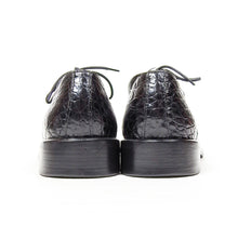 Load image into Gallery viewer, Gucci Square Toe Croc Shoes Size 10.5

