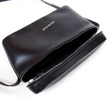 Load image into Gallery viewer, CK205W39NYC Leather Cross Body Bag
