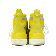 Load image into Gallery viewer, Maison Margiela High Top Sneakers Size 43.5
