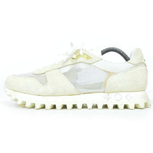 Load image into Gallery viewer, Louis Vuitton Sneakers Size 9.5
