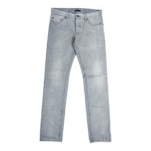 Load image into Gallery viewer, Prada Jeans Size 32
