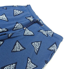 Load image into Gallery viewer, Kenzo Patterned Shorts Size Medium
