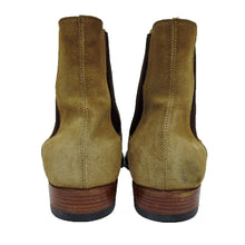 Load image into Gallery viewer, Saint Laurent Paris Chelsea Boots Size 39
