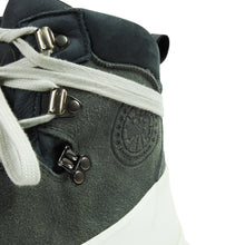 Load image into Gallery viewer, Canada Goose Hiking Boots Size 44
