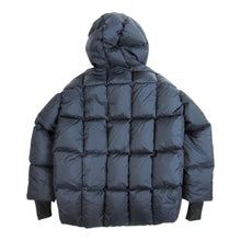 Load image into Gallery viewer, Ienki Ienki Puffer Coat Size Medium
