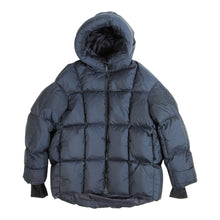 Load image into Gallery viewer, Ienki Ienki Puffer Coat Size Medium
