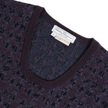 Load image into Gallery viewer, Salvatore Ferragamo Patterned Sweater Size Medium
