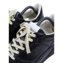 Load image into Gallery viewer, Gucci GG Sneakers Size 8.5
