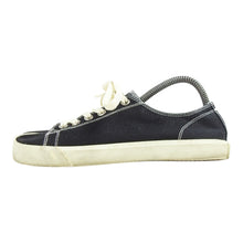 Load image into Gallery viewer, Maison Margiela Tabi Sneakers Size 39
