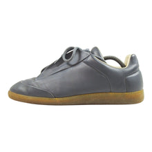 Load image into Gallery viewer, Maison Margiela Futures Size 10.5
