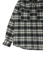 Load image into Gallery viewer, A.P.C. Black/White Flannel Size Large
