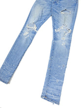 Load image into Gallery viewer, Amiri Distressed Skinny Jeans Size 30
