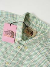 Load image into Gallery viewer, Gucci x The North Face Button Up Size 48
