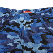 Load image into Gallery viewer, Supreme SS&#39;21 Blue Camo Cargos Size 32
