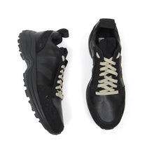 Load image into Gallery viewer, Rick Owens x Veja Hiking Sneaker Size US 10

