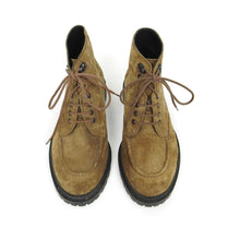 Load image into Gallery viewer, Bottega Boots Veneta Brown Suede Intrecciato Boots Size 41
