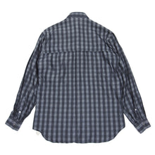Load image into Gallery viewer, Gucci Vintage Check Button Up Fits Large
