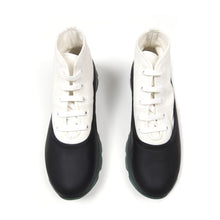 Load image into Gallery viewer, Marni White Rubber Sole Shoe Size 41
