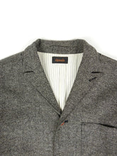 Load image into Gallery viewer, Chimala Wool Jacket Size XL
