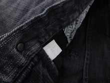 Load image into Gallery viewer, Number (N)ine Grey Wash Slim Straight Cropped Denim Jeans - 30
