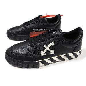 Off-White Low Vulcanized Sneakers Black/White Size 41 || US 8