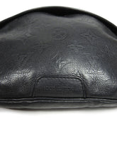 Load image into Gallery viewer, Louis Vuitton Black Leather Discovery Bumbag
