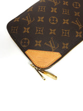 Load image into Gallery viewer, Louis Vuitton Tie Case
