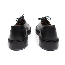 Load image into Gallery viewer, Trickers Black Plain Derby Fit US8
