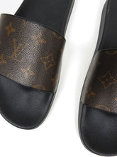 Load image into Gallery viewer, Louis Vuitton Monogram Waterfront Mule Size 9
