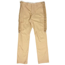 Load image into Gallery viewer, Burberry Cargo Pants Size 48
