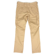 Load image into Gallery viewer, Burberry Cargo Pants Size 48
