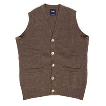 Load image into Gallery viewer, Drakes Sweater Vest Size Medium

