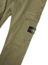Load image into Gallery viewer, Stone Island SS&#39;18 Olive Cargos Size 31
